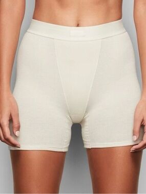 SKIMS Ribbed High-Waist Shaper Shorts in Light Cream